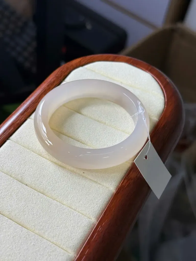 Mã não bạch nguyệt quang hàng đẹp